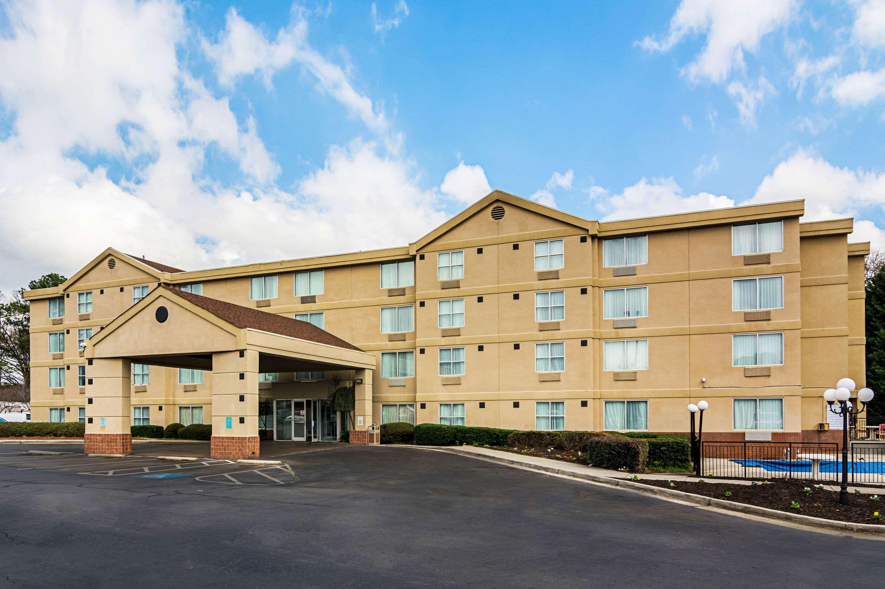 Quality Suites Atlanta Airport East Forest Park Eksteriør bilde