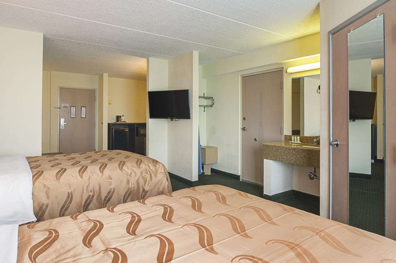 Quality Suites Atlanta Airport East Forest Park Eksteriør bilde