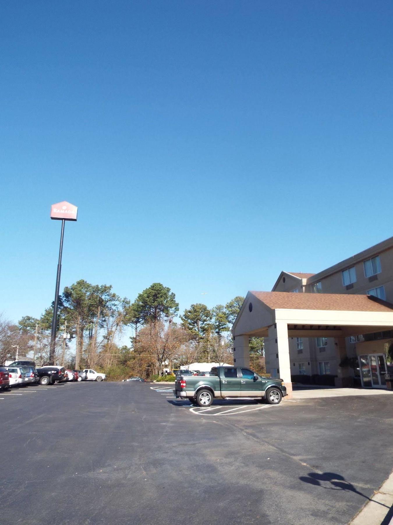 Quality Suites Atlanta Airport East Forest Park Eksteriør bilde